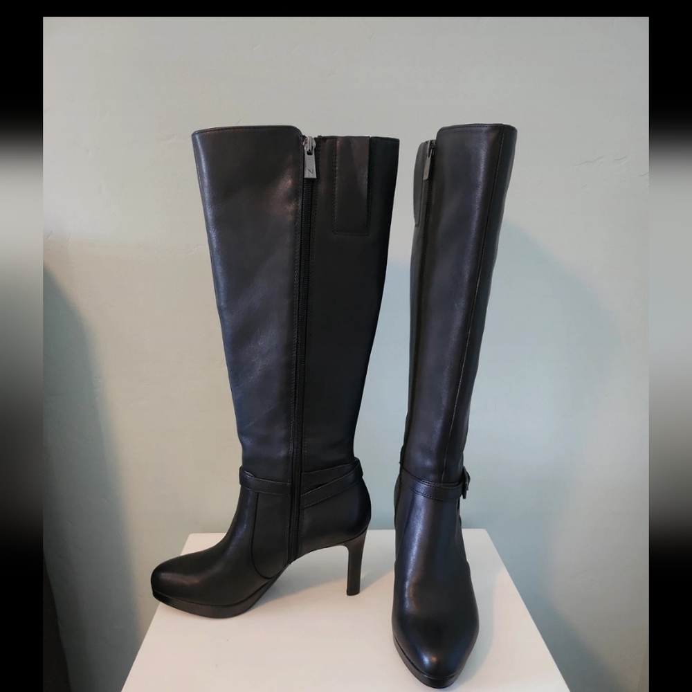 Black Leather Naturalizer Leather Boots